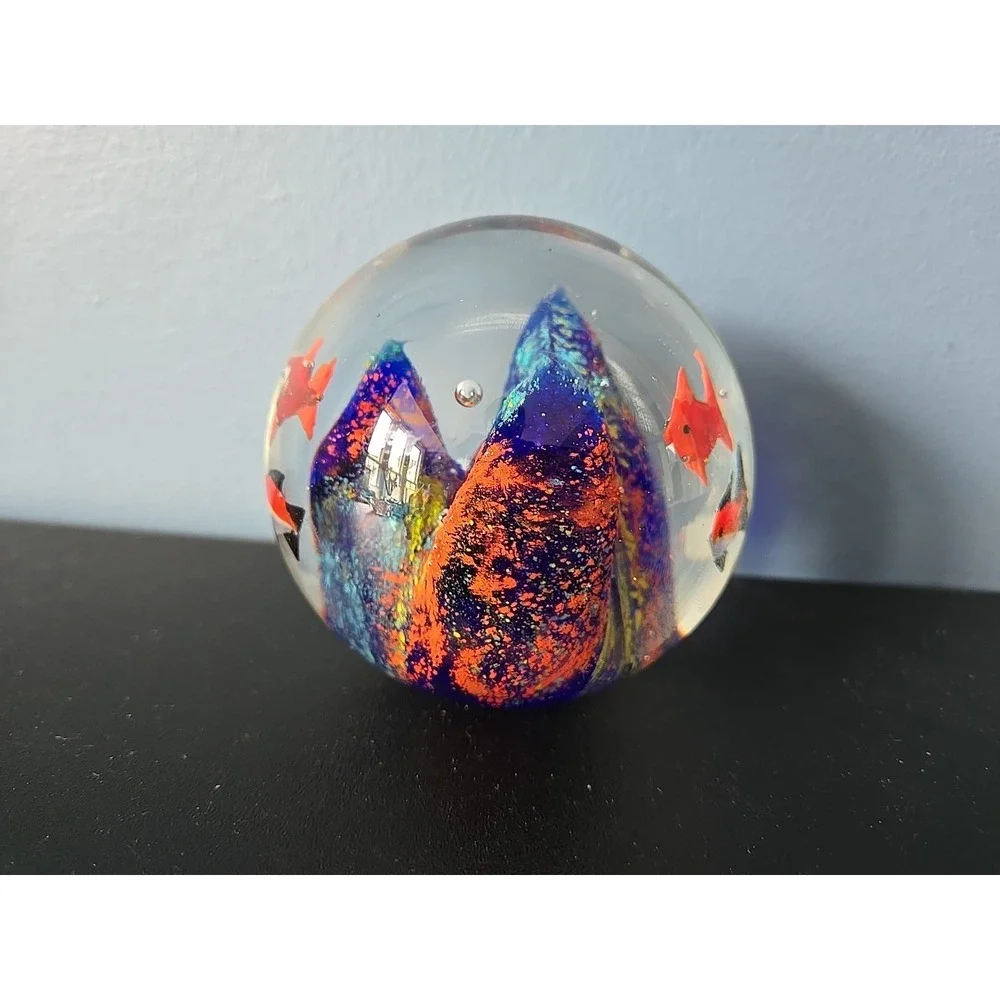 Crystal Collection Fish Paperweight Handcrafted Round Shape Decorative